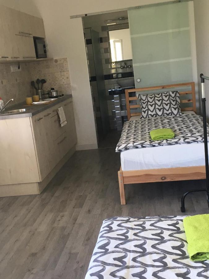 Levendulakert Apartmanhaz Apartment *